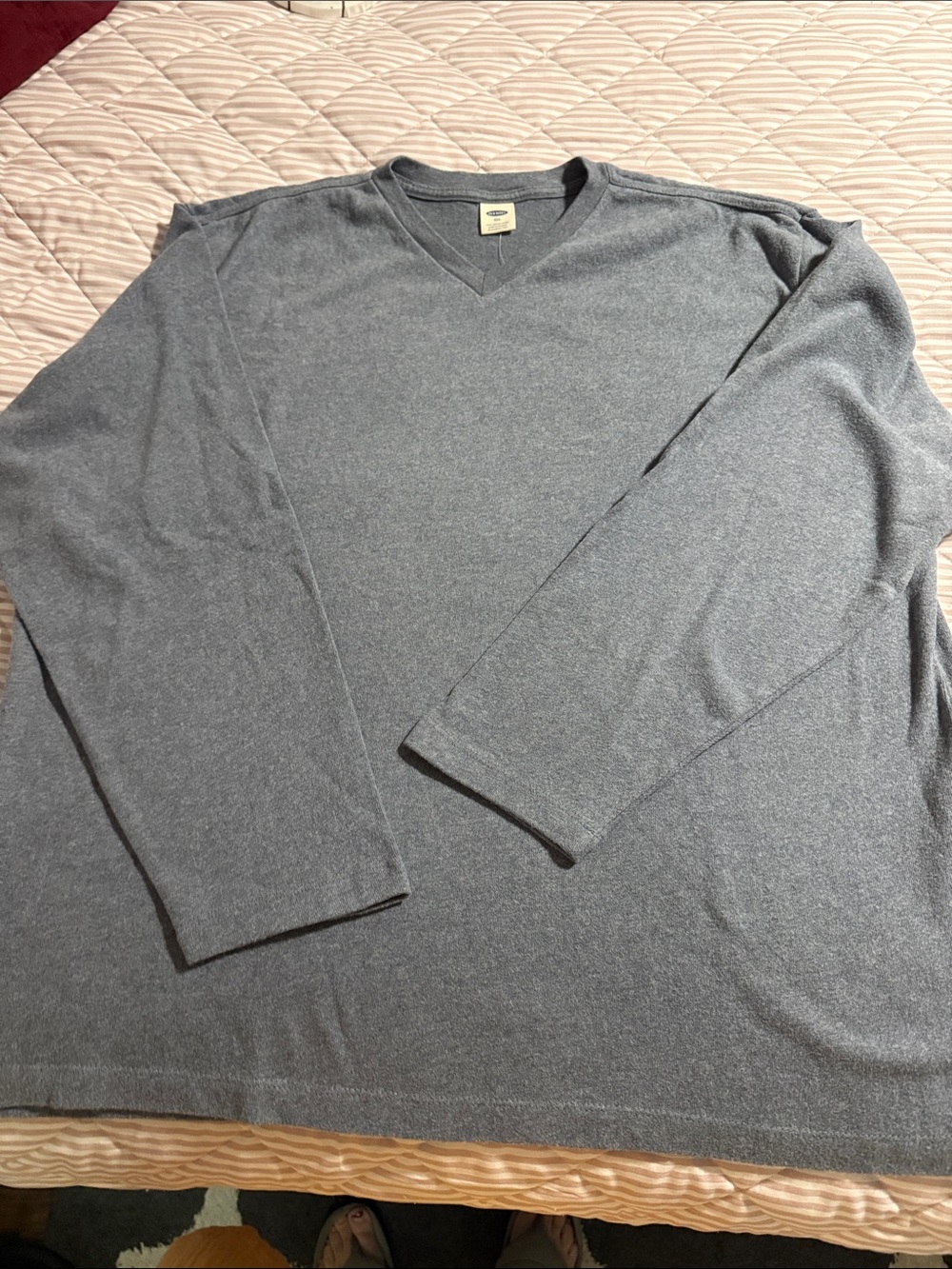 Old Navy Heather Gray V-Neck Sweater